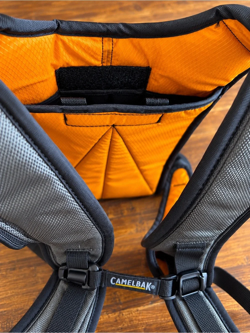 CamelBak Hydrobak Hydration Backpack Cycling Hiking Pack Snobowl